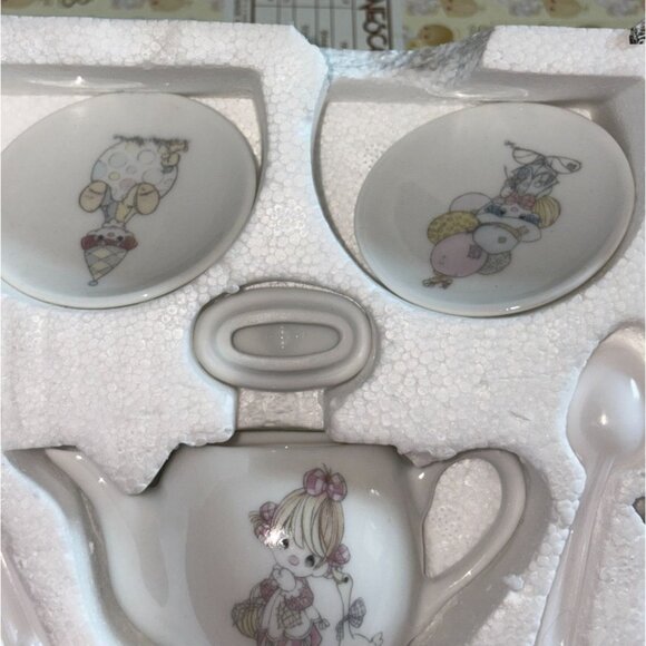 Precious Moments Toy China Tea Set 1985 Clown #204412-Missing 1 Cup - Picture 6 of 11